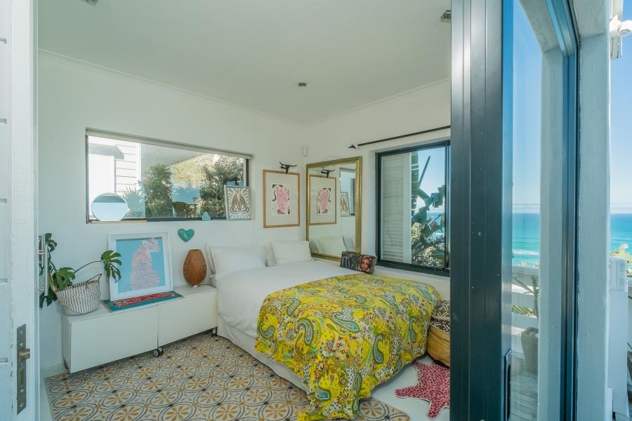 4 Bedroom Property for Sale in Misty Cliffs Western Cape